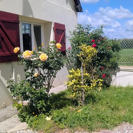 La Petite Maison De Sandra Vakantiehuis Le Plessis-Grohan