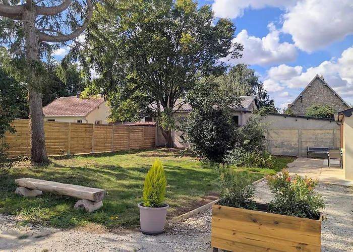 Holiday home La Petite Maison De Sandra Le Plessis-Grohan